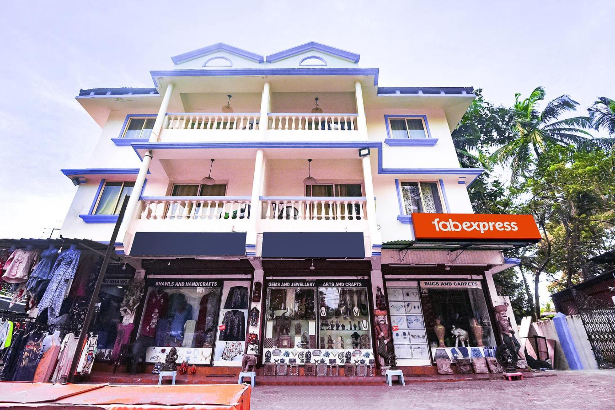 Fabhotel Grand Royal Palms - Nr Benaulim Beach Buitenkant foto